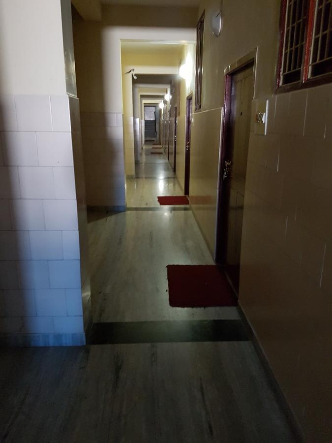 מלון טירופאטי Sri Sai Residency מראה חיצוני תמונה